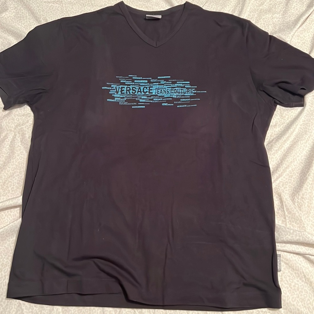 Men’s Versace shirt